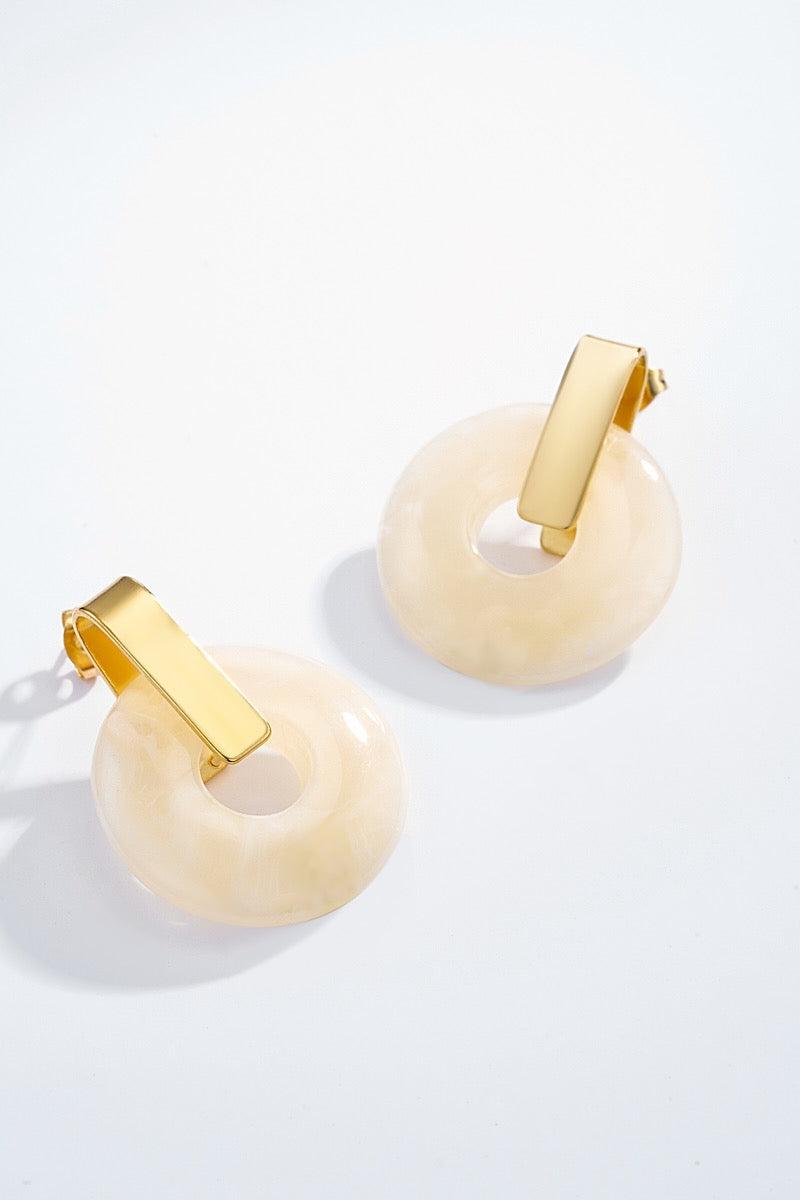Boucles d’oreilles Monica blanche