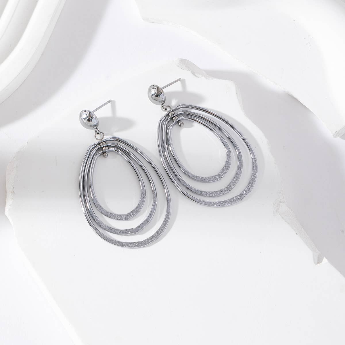 Boucles d'oreilles pendantes cercles - Élise: Argent