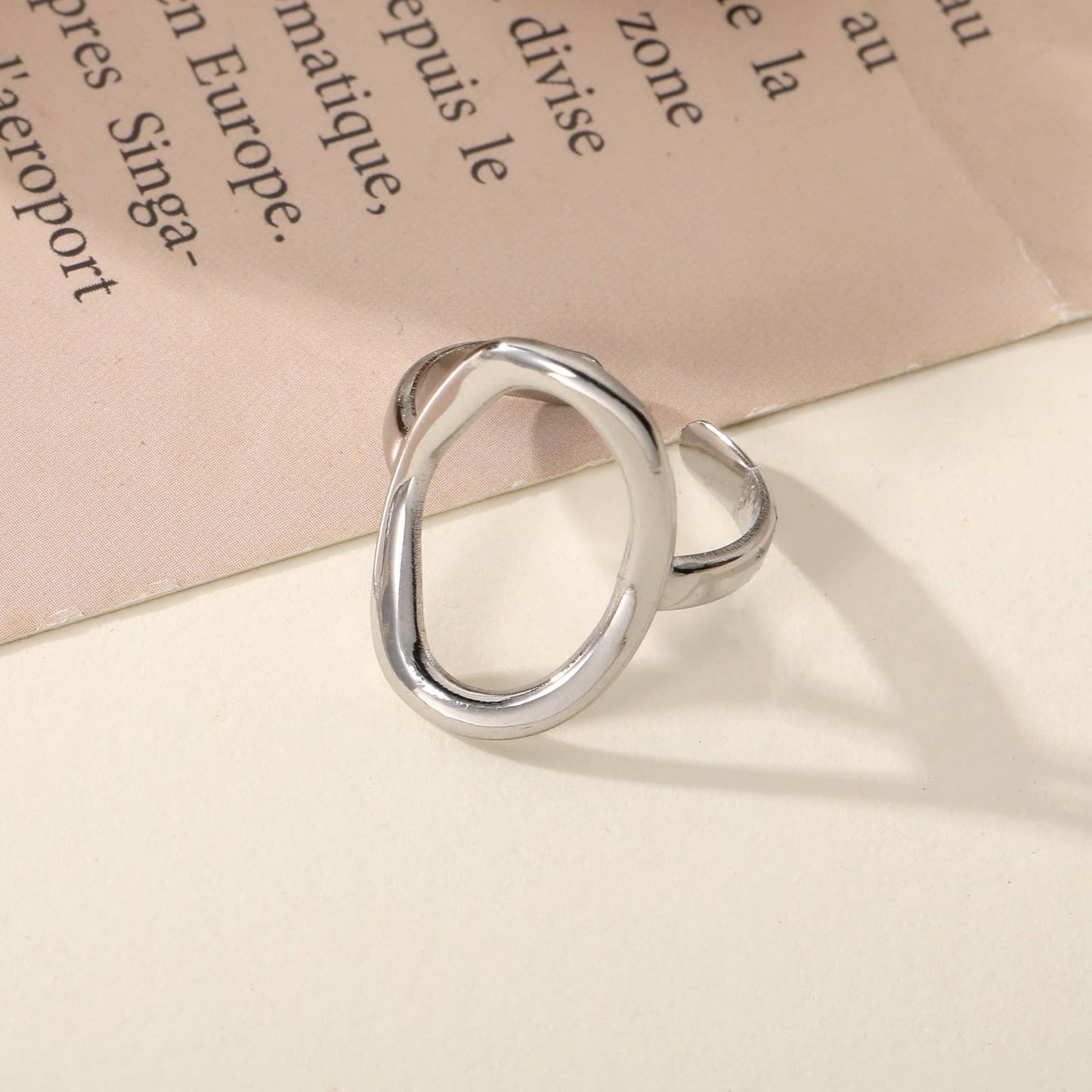 Bague ovale en or poli - Eliza: Argent
