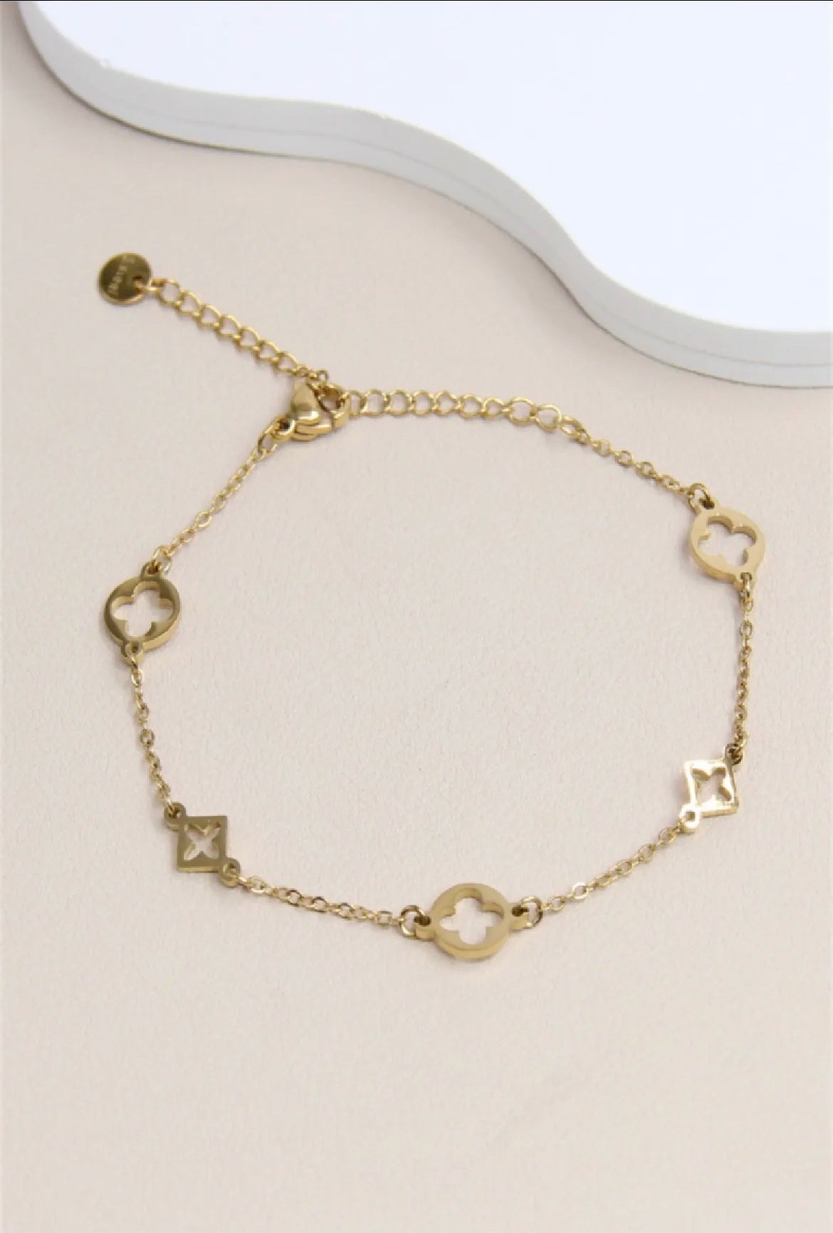 Klaver en sterren armband: goud