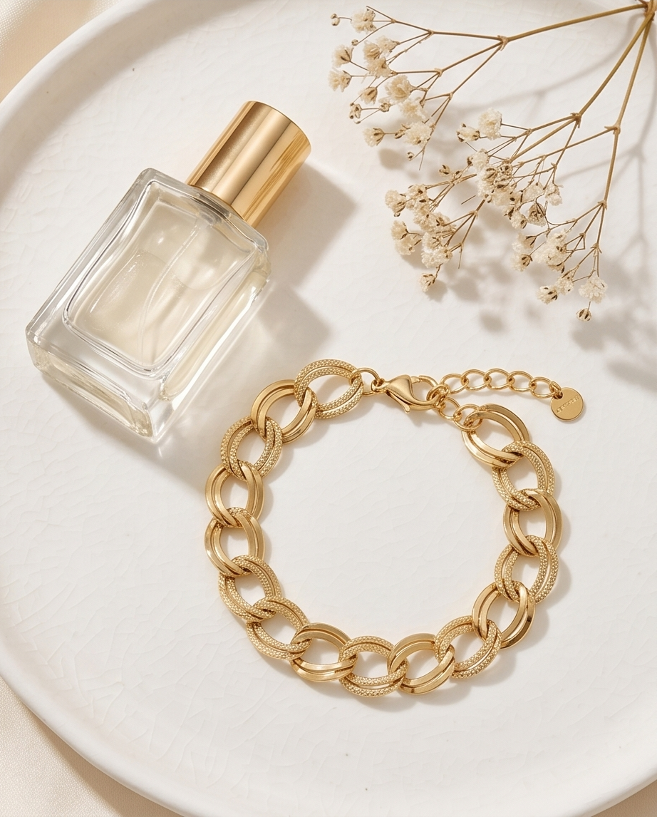 Manon gold-plated stainless steel bracelet – Glow & style ✨