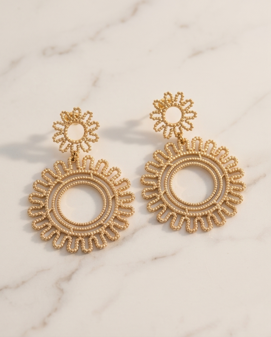 Vintage gold earrings – Timeless charm
