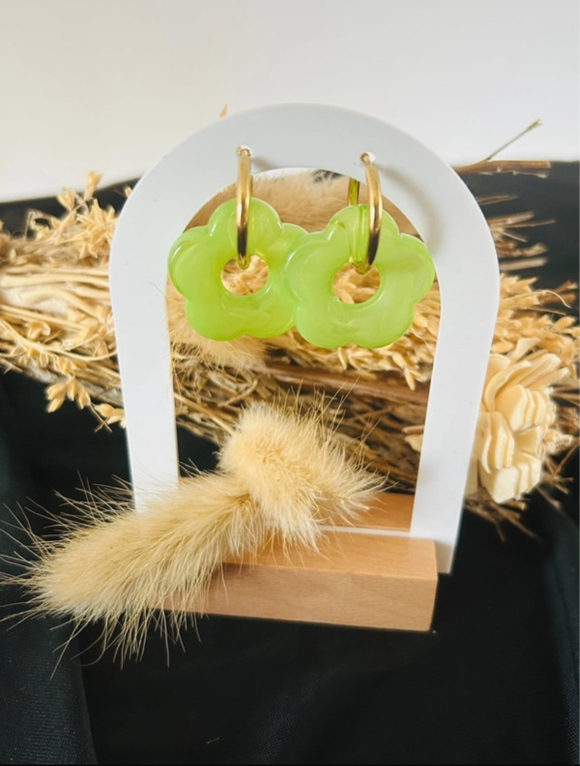 Groene bloem oorbellen