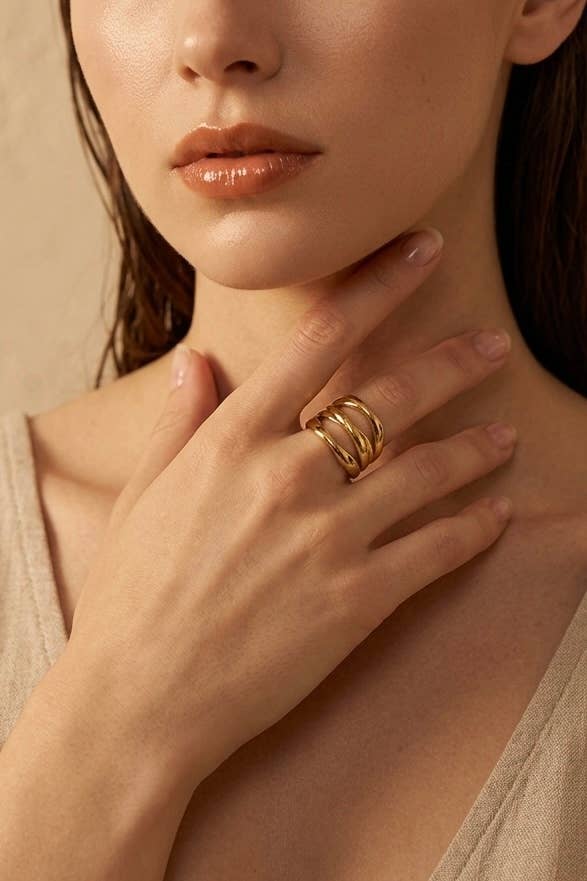 Bague Harmonie multi-rangs en acier inoxydable doré