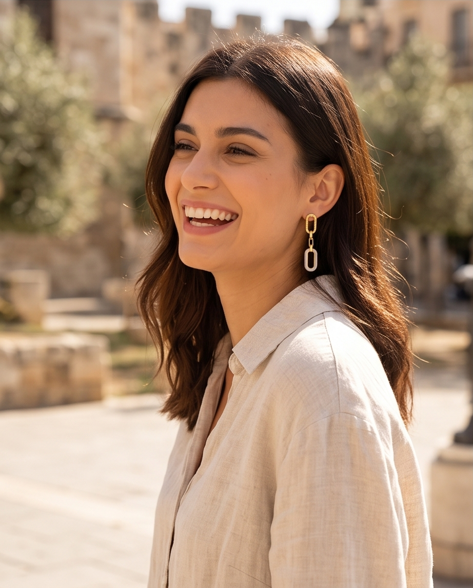 Mel earrings - pure elegance
