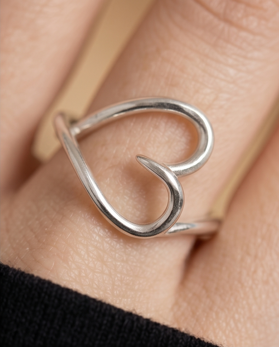 Nina Ring – stainless steel