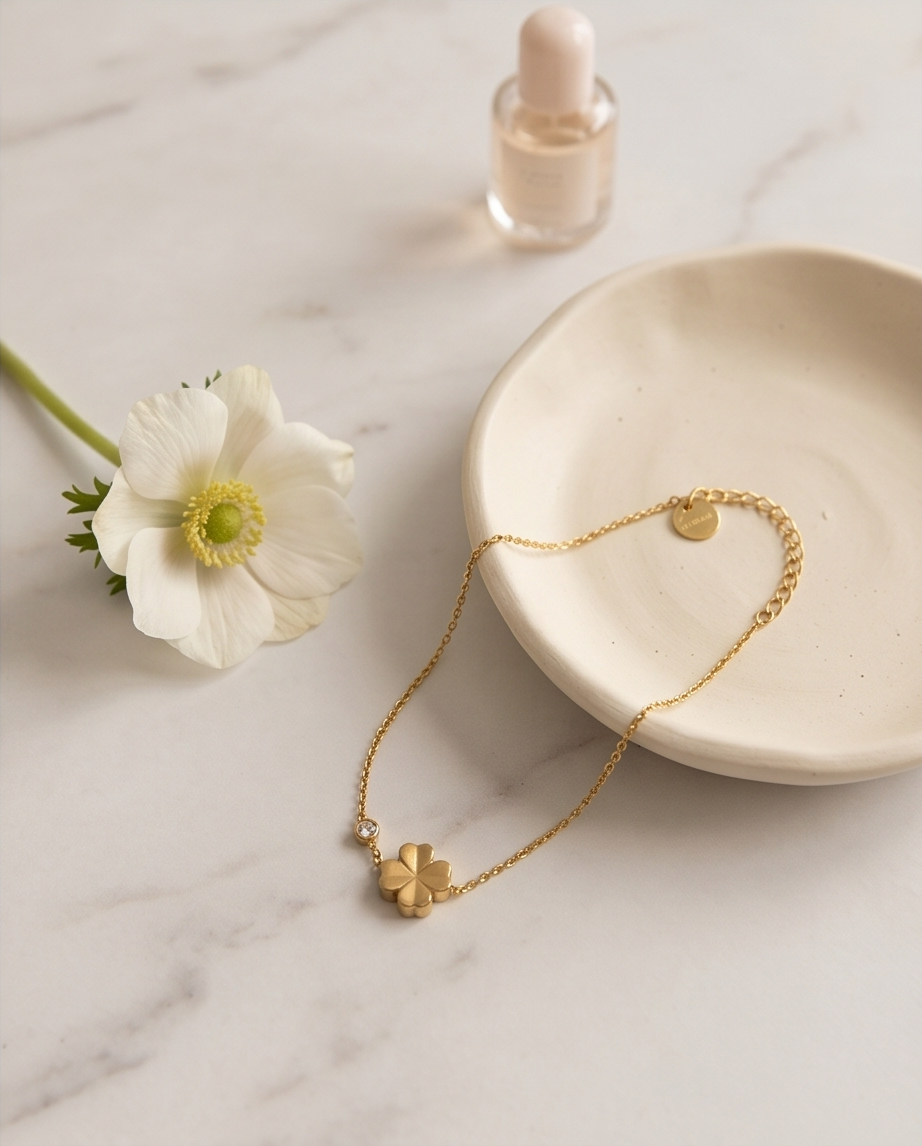 Bracelet fleur orné de strass ajustable – Doré ✨🌸