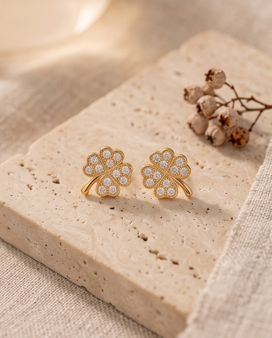 Boucles d’oreilles Clover trèfle dorées