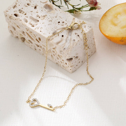 Bracelet - Lirona: Gold