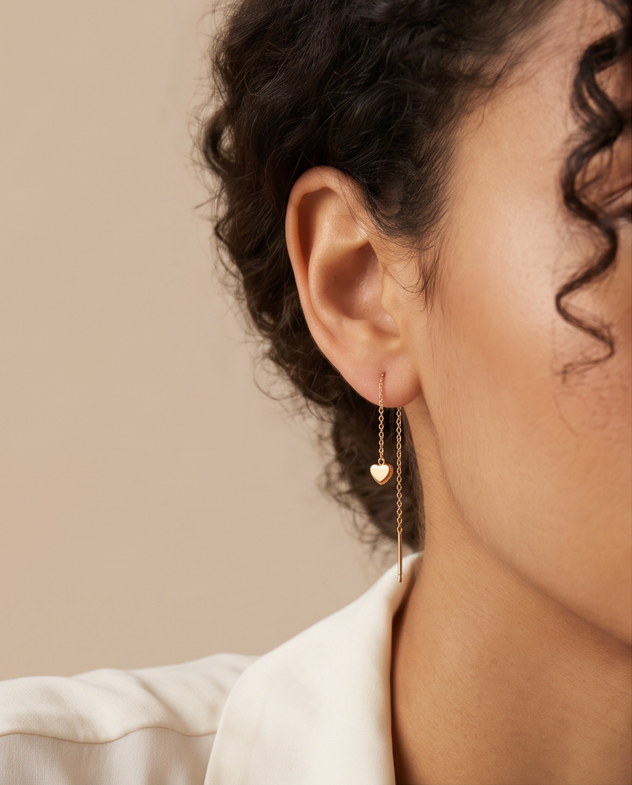 Boucles d’oreilles Amora Cœur pendantes en acier inoxydable – Doré ou Argenté