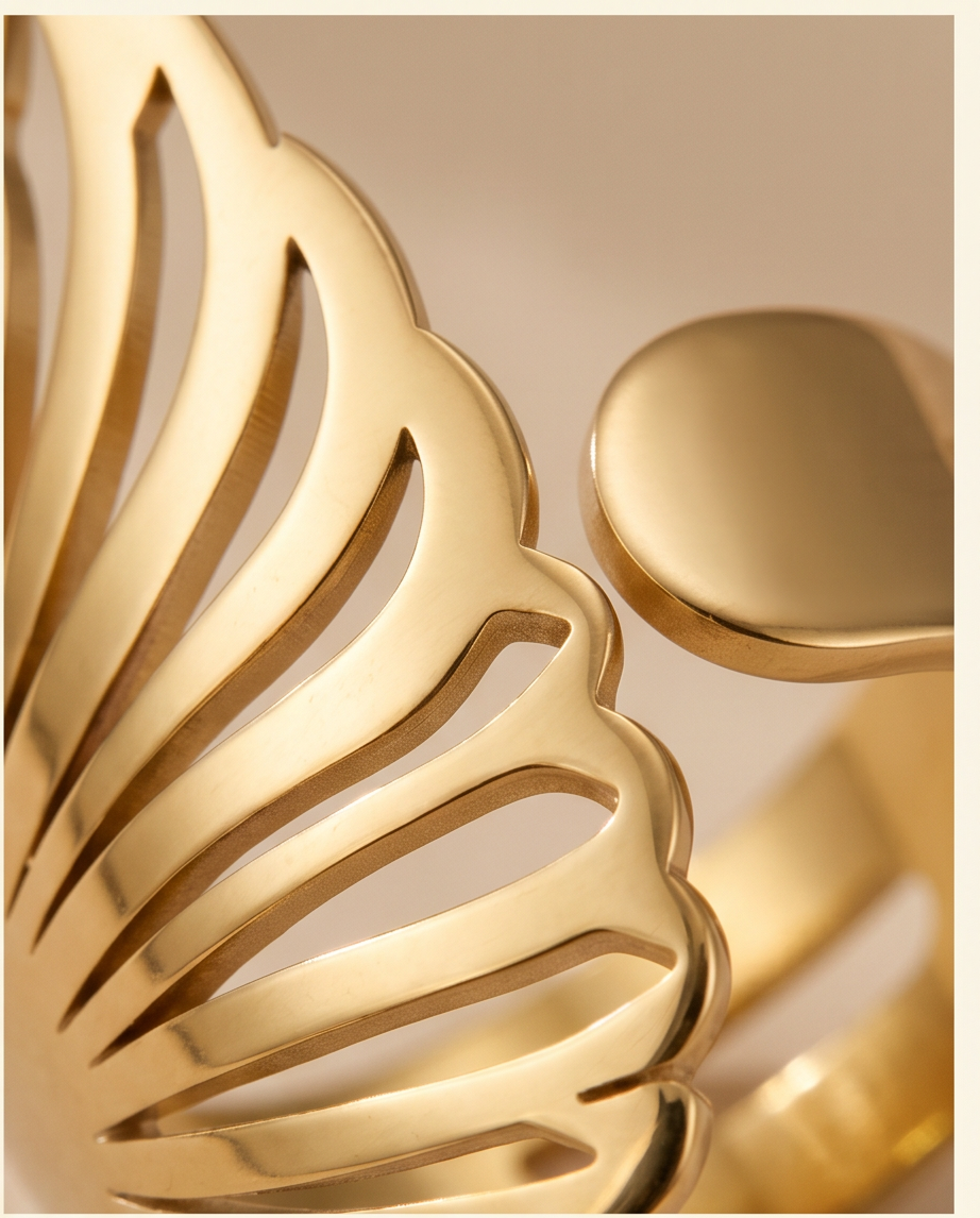 Adjustable Gold Shell Ring – Summer Vibes