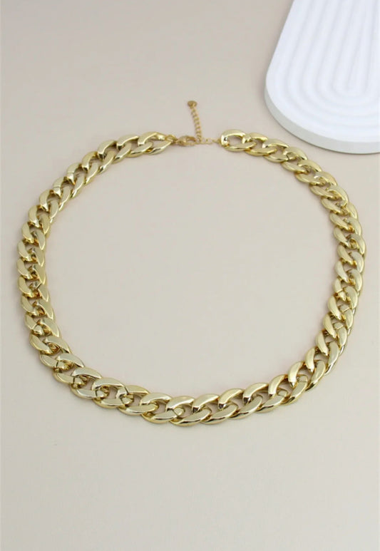 Collier maille chaîne résine fermoir: doré