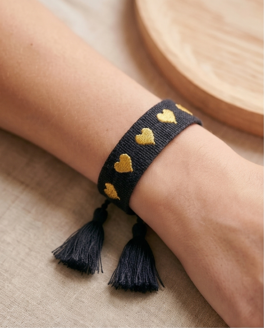 ✨ Armband Amora – De armband die liefde toevoegt aan je looks ✨
