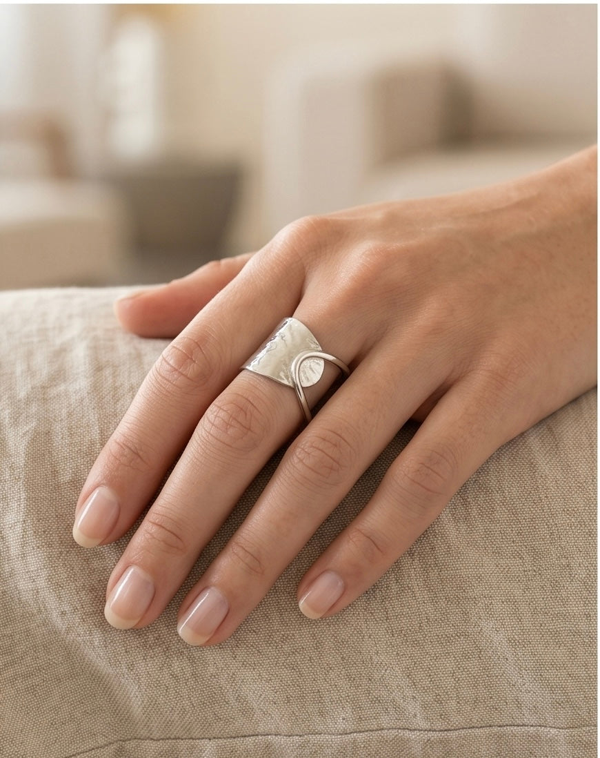 Silver Eclipse Ring ✨