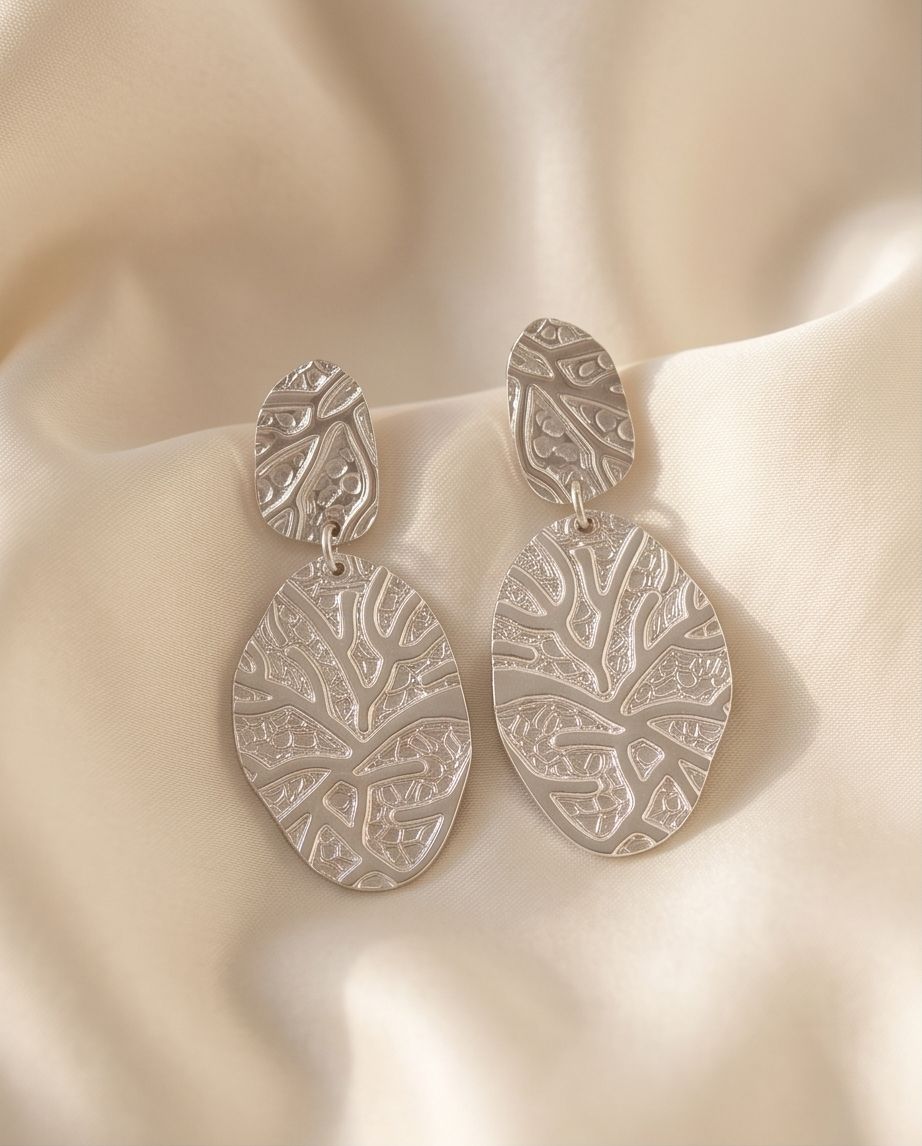 Vince Earrings – Modern Elegance