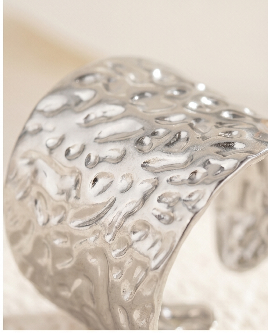 Hammered Silver Luna Ring ✨