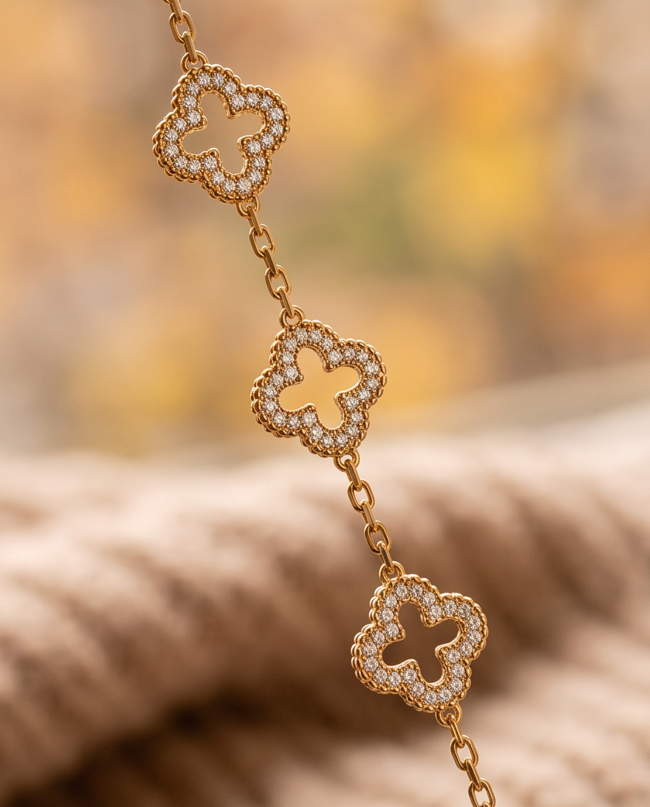 Bracelet Trèfles Scintillants en Acier Inoxydable – Doré ou Argenté