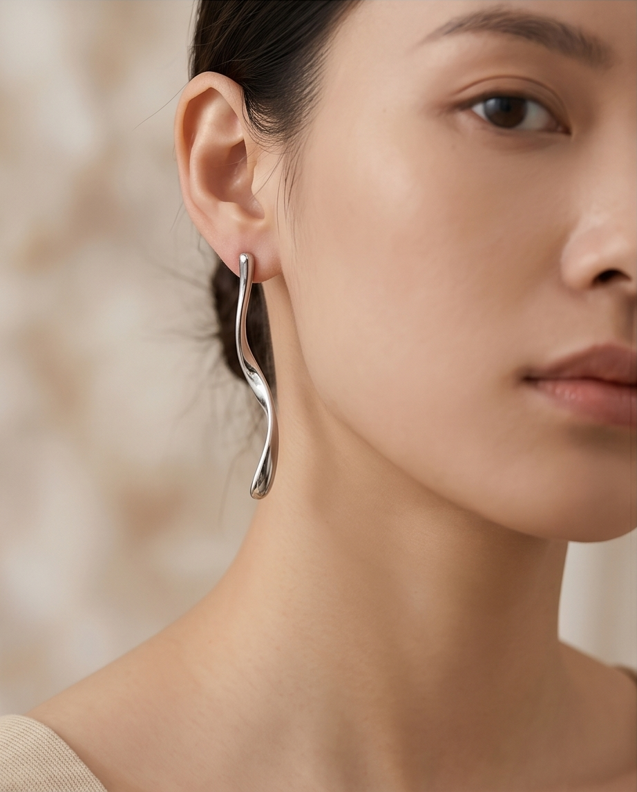 Boucles d’oreilles Lovelika – Élégance en mouvement