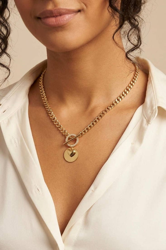 Amora Gold Necklace ✨