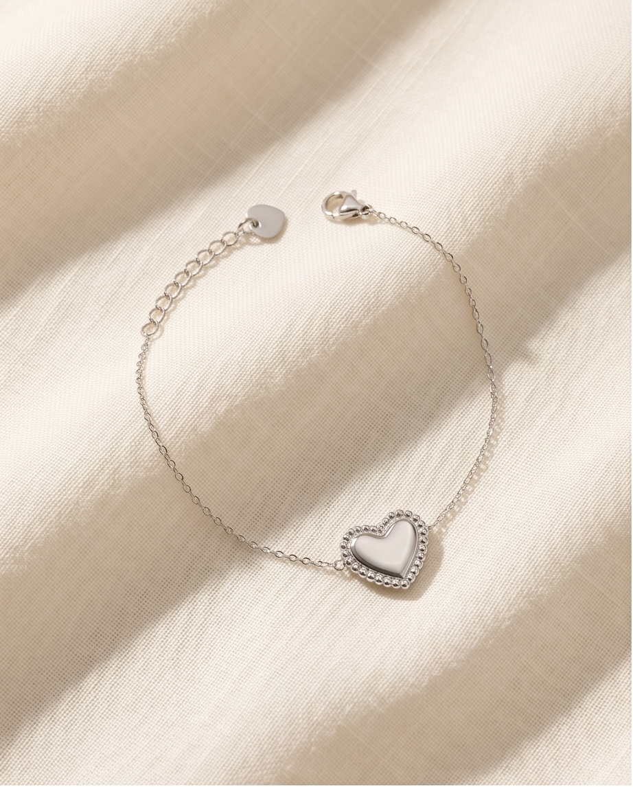 Fine chain heart bracelet – Gold 💖✨