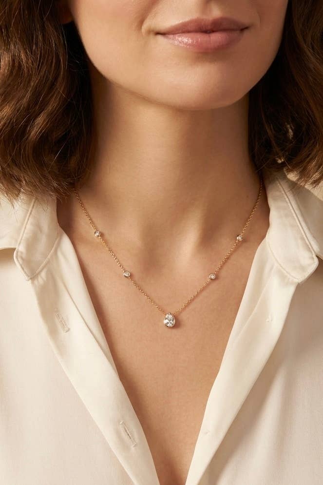 Collier Élise en acier inoxydable – Doré ou Argenté
