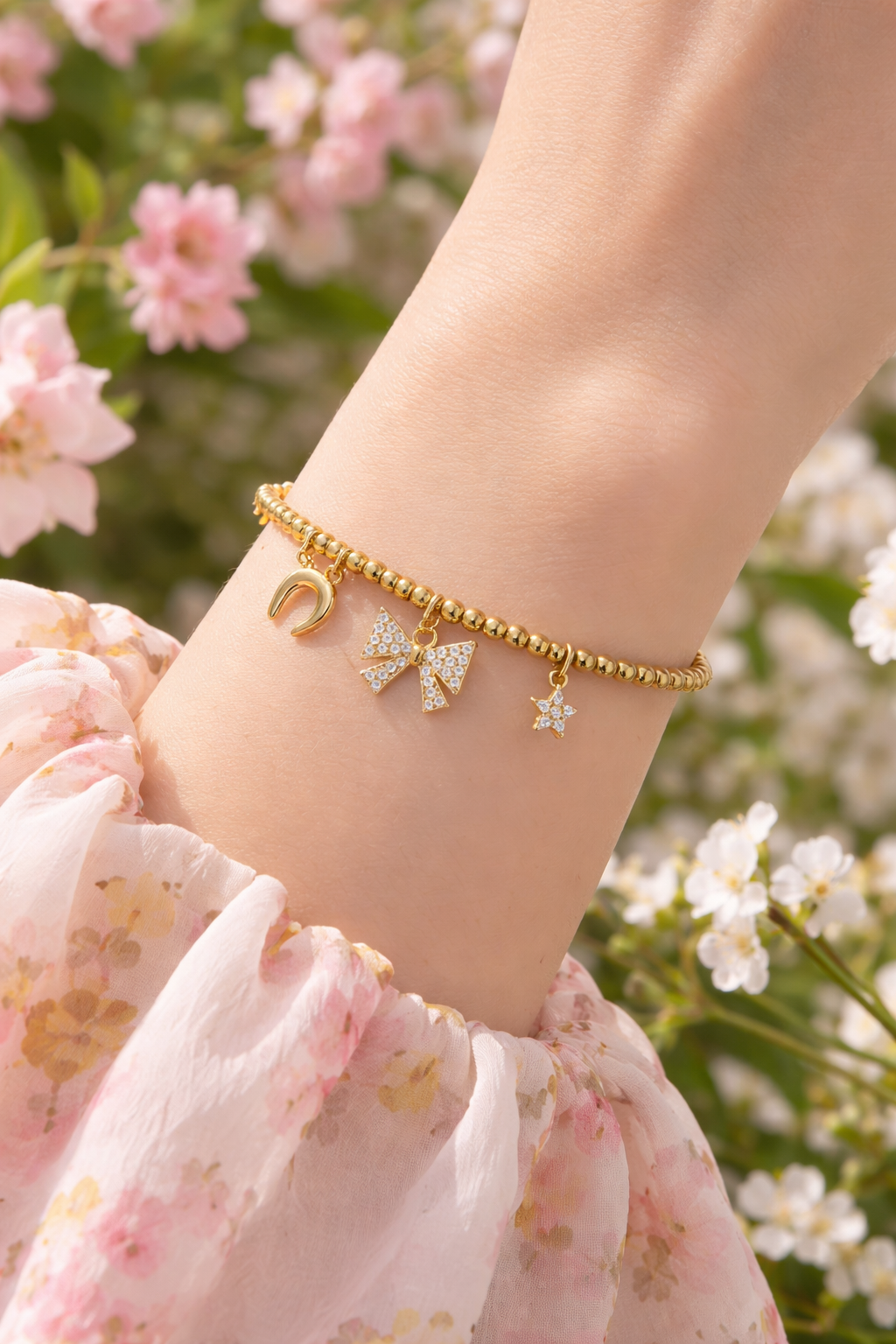 Bracelet Porte Bonheur Doré en Acier Inoxydable 🍀✨