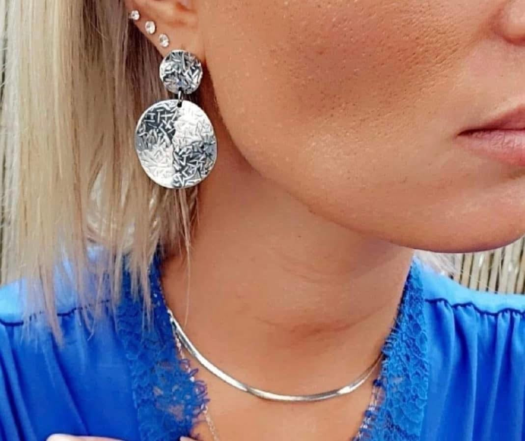 Hammered Round Stainless Steel Earrings – Modern Elegance