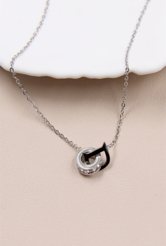 Collier "D" anneau orné de strass