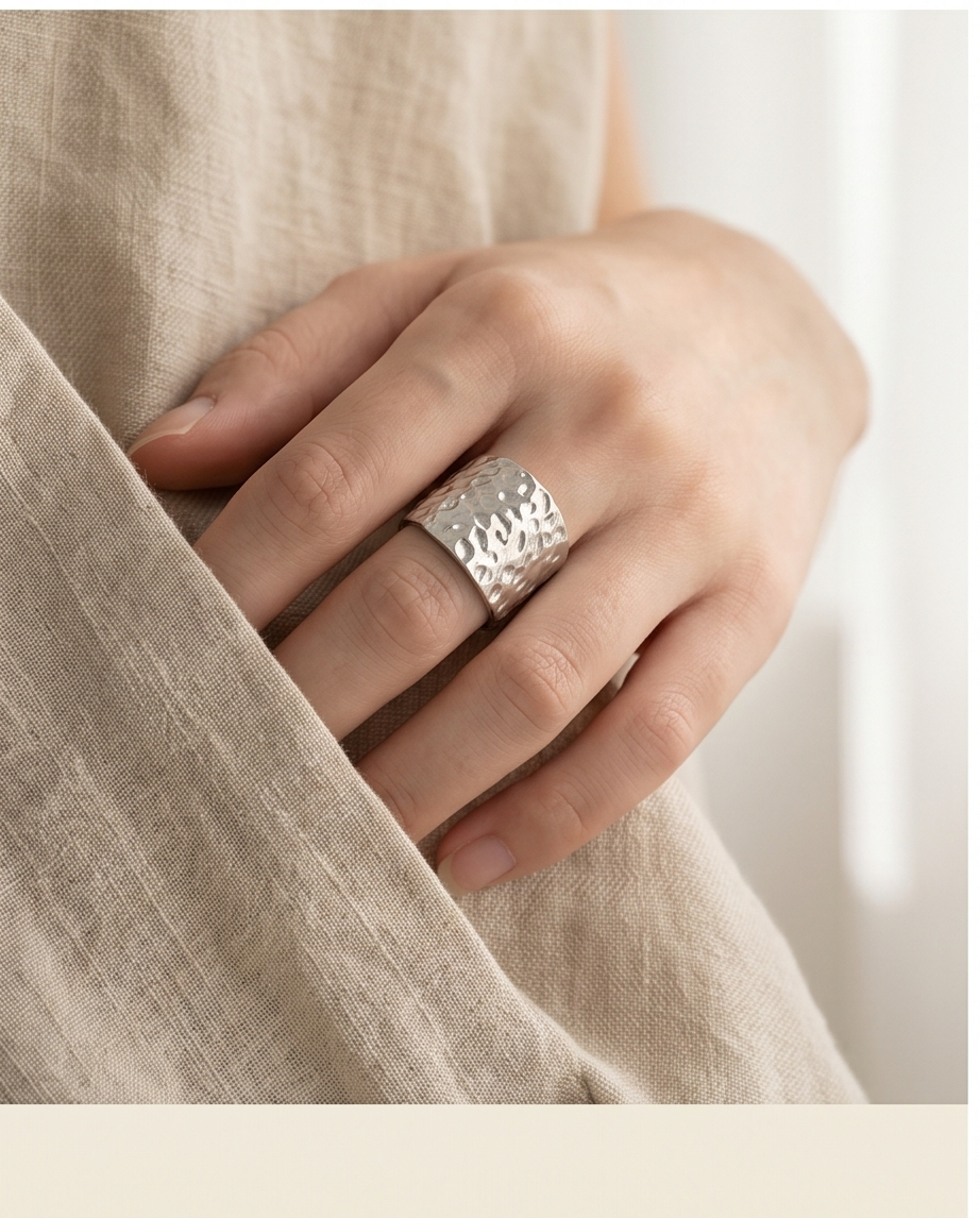 Hammered Silver Luna Ring ✨