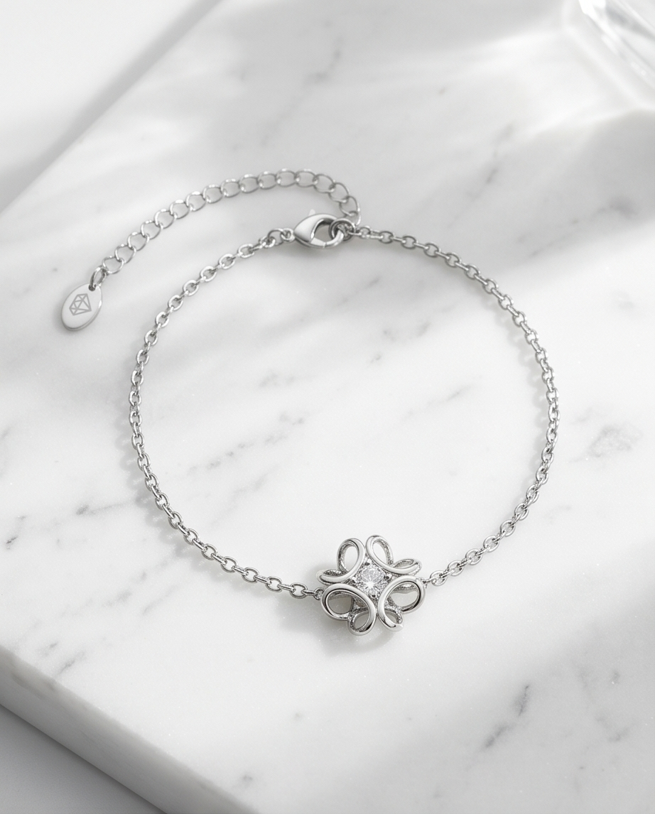 Bracelet Daffodil argenté & cristal – Glow délicat ✨