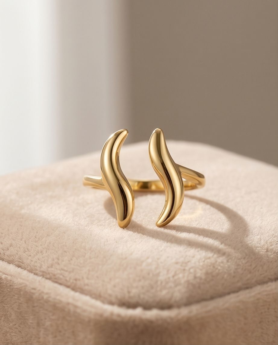 Golden Zora Stainless Steel Ring ✨💍