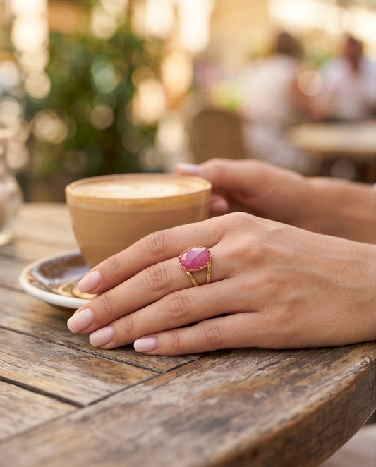 Kiki Fuchsia Ring – The glow that catches every eye ✨