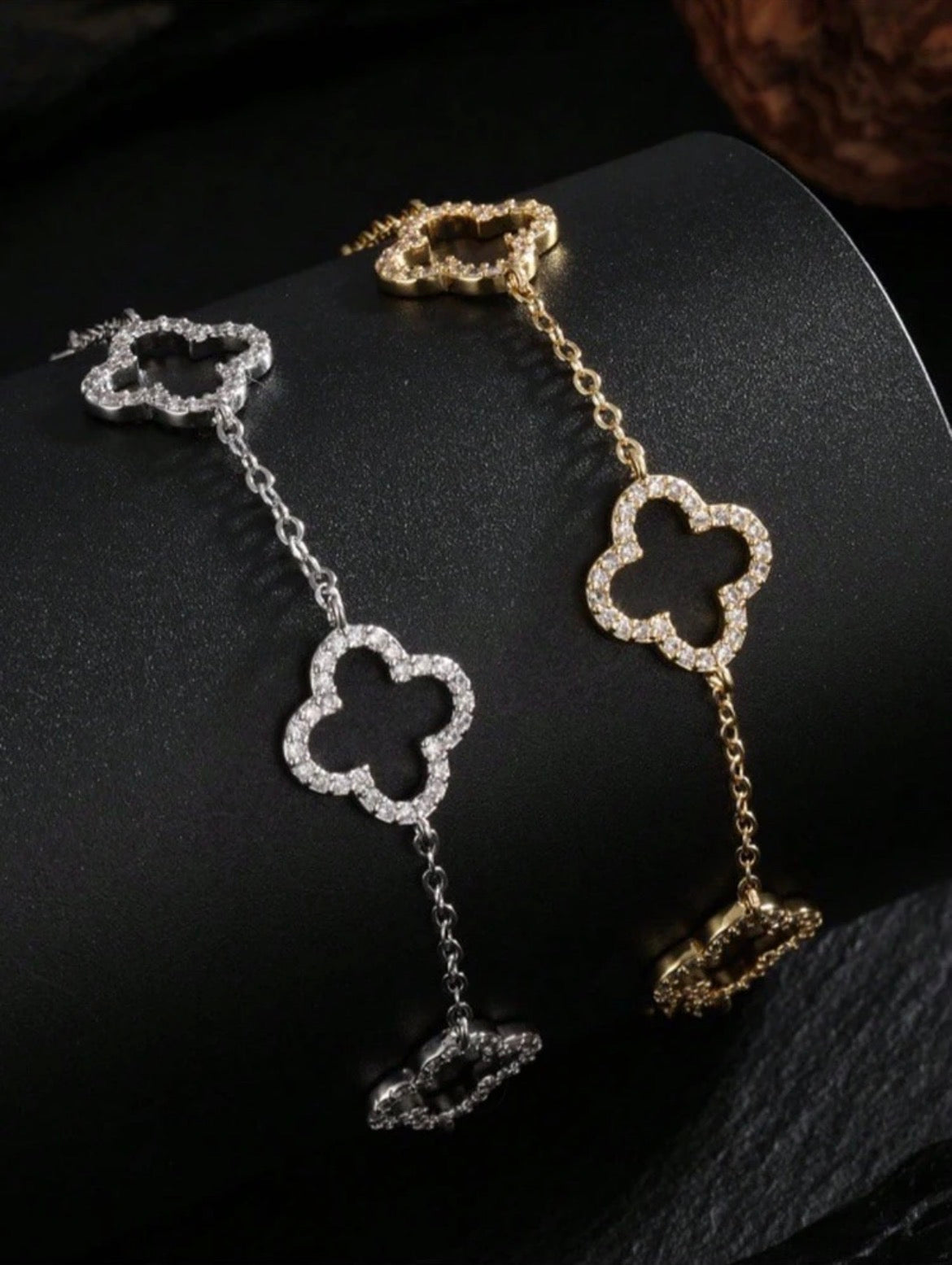 Set sprankelende klavertjes van roestvrij staal (halsketting & armband) – Goud- of zilverkleurig