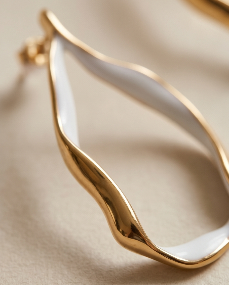 Boucles d’oreilles Sira – Élégance en mouvement