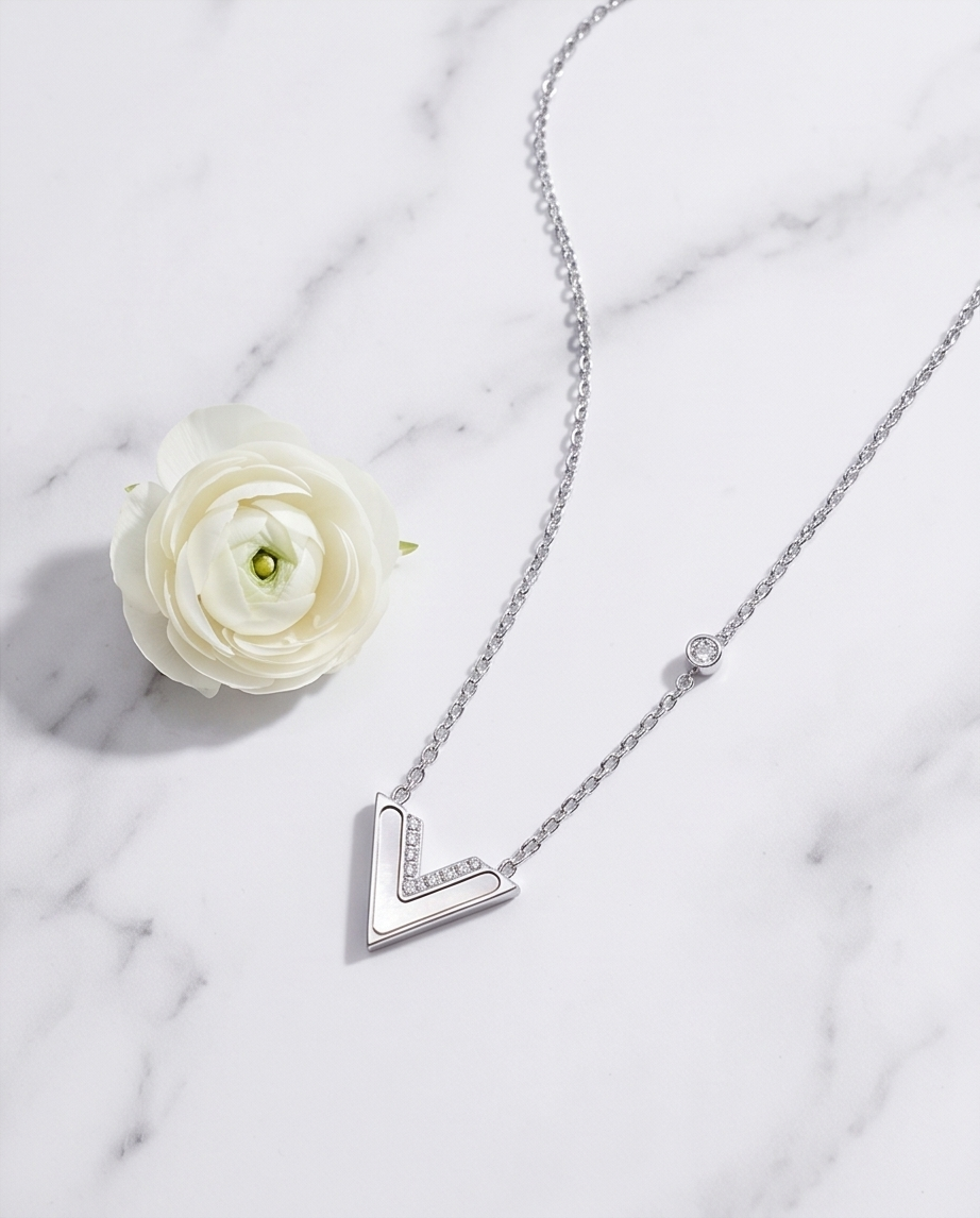 Fine V Necklace with Gold & Silver Mother of Pearl ✨🤍