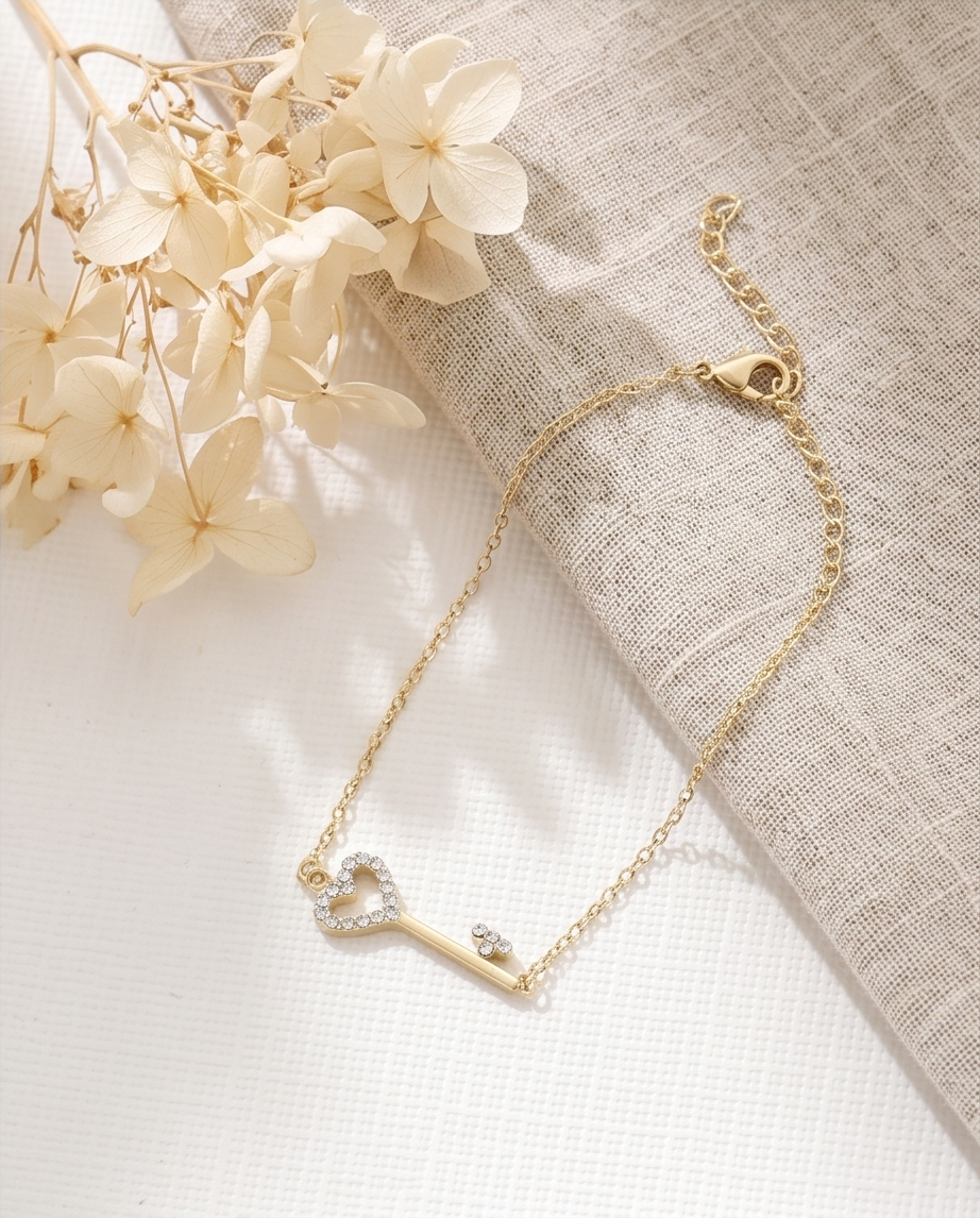 Lirona gold-plated stainless steel bracelet ✨