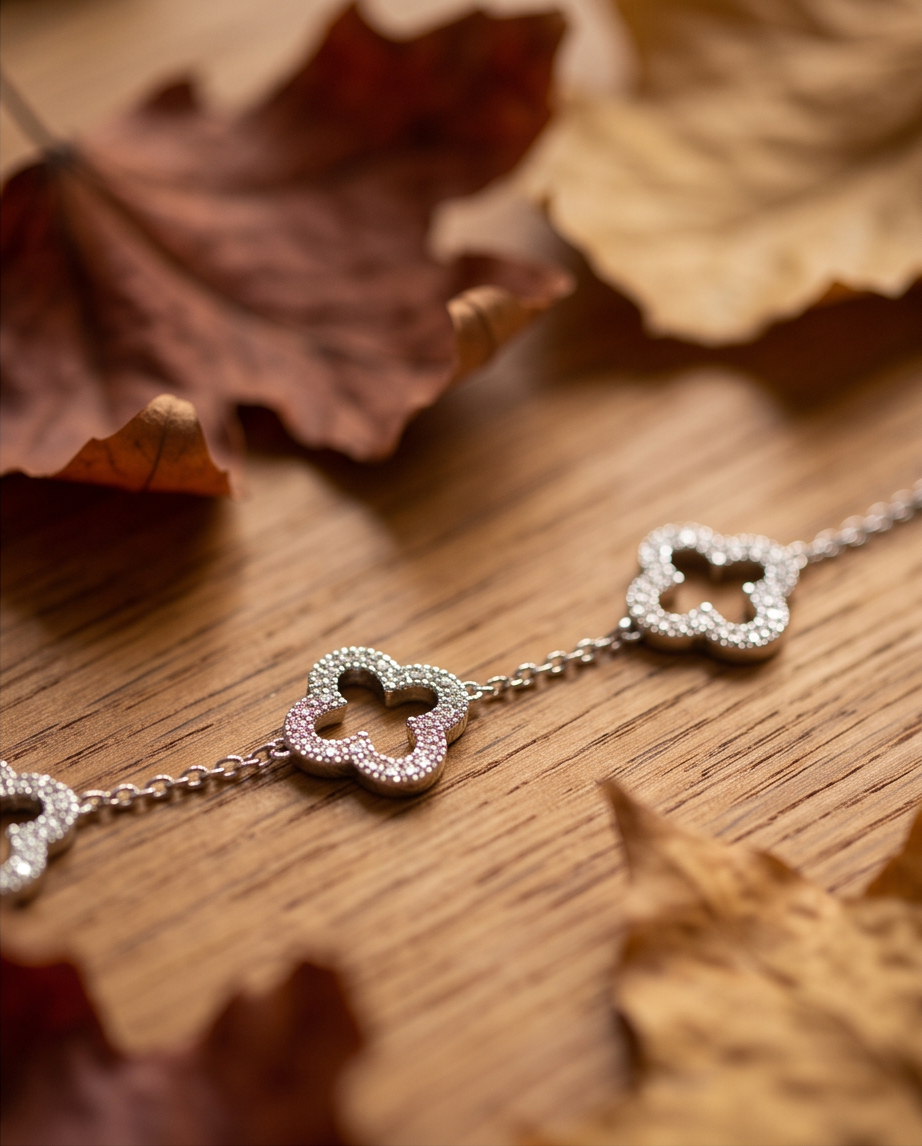 Bracelet Trèfles Scintillants en Acier Inoxydable – Doré ou Argenté
