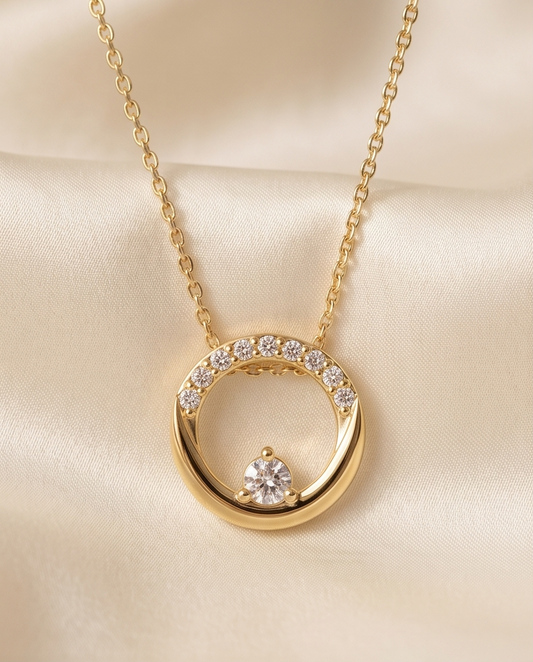 Goudkleurige & Kristallen Halsketting met belletjes ✨💎