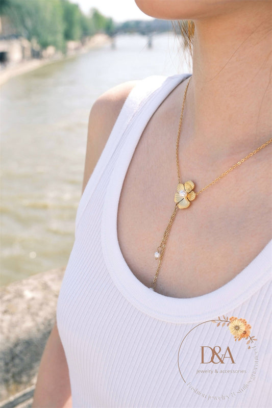 Collier fleur perles Nymphéa