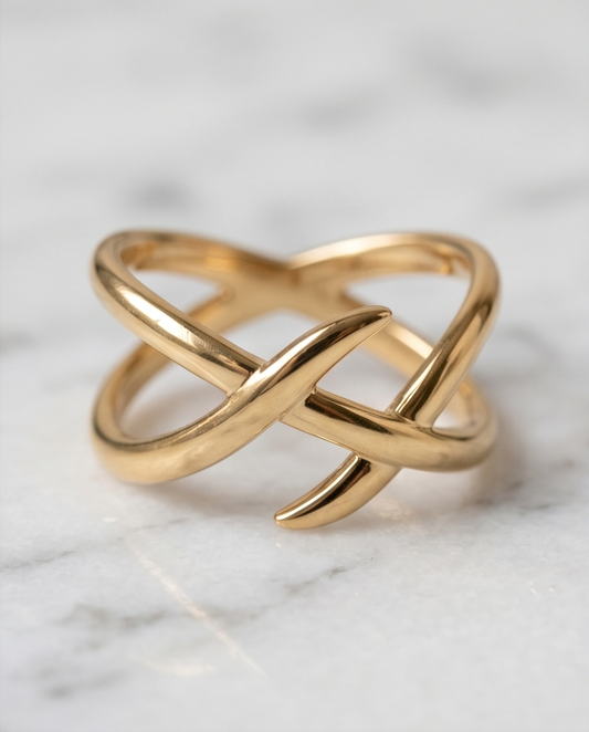Bague croisée dorée en acier inoxydable – Design moderne