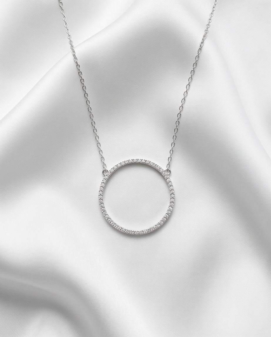 Olina silver & crystal necklace – Guaranteed to shine