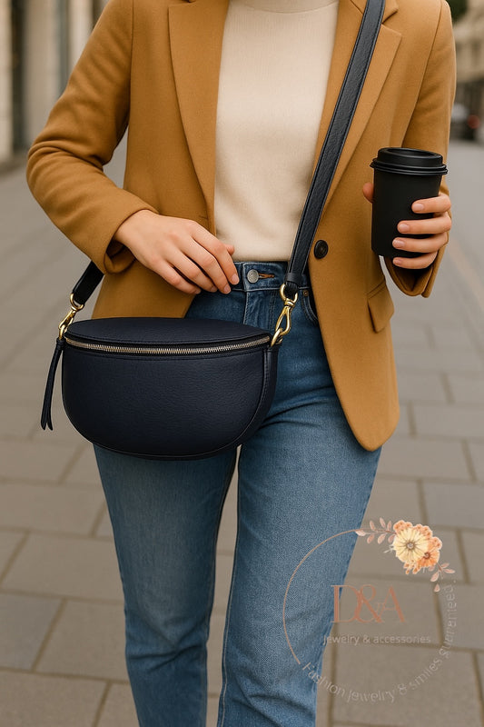 Sac banane Clara: bleu marine