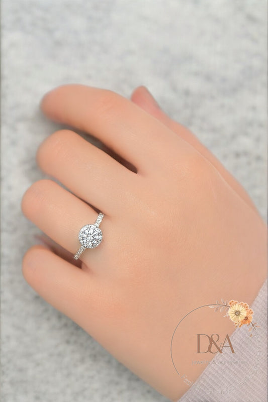 Bague Rita avec zircon 
- Blanc