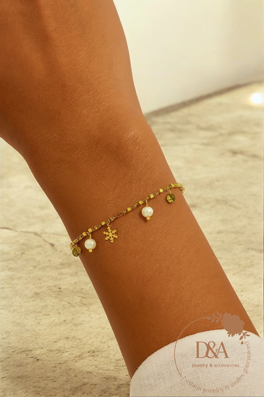 Bracelet Winter breloques flocon de neige, perles et zircon - Dore et vert