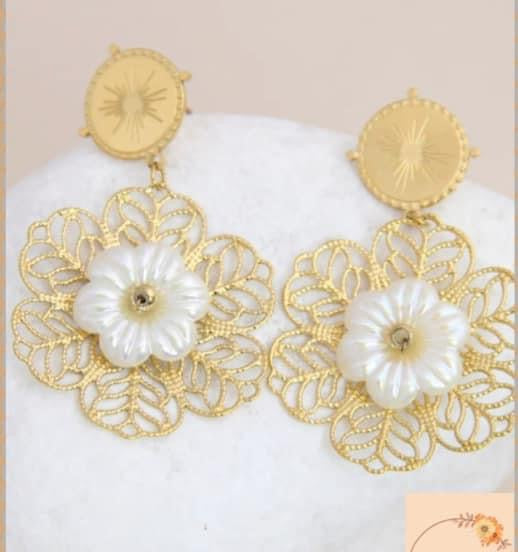 Boucles d’oreilles fleurs