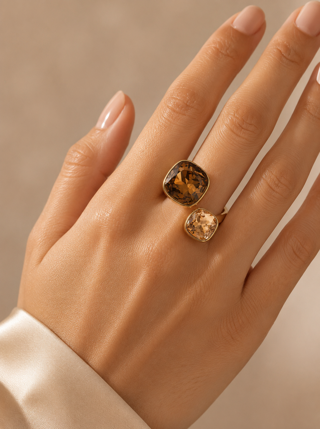 Bague Elina Élégance à double pierre en acier inoxydable