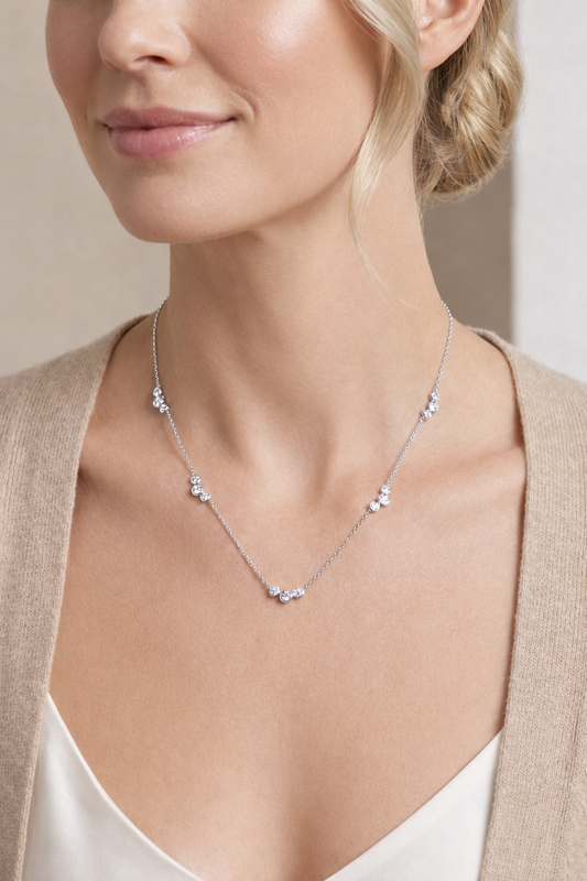 Collier Sisi: argenté