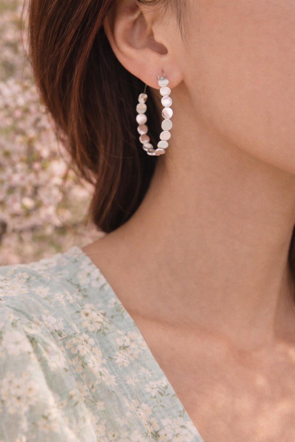 Creole Hoop Earrings – Modern Elegance