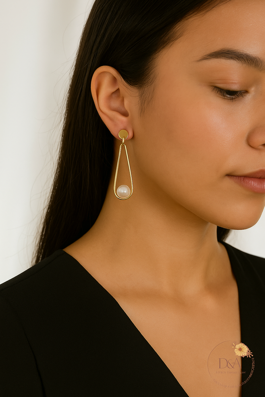 Boucles d'oreilles pendantes à perle - Myriam: Gold