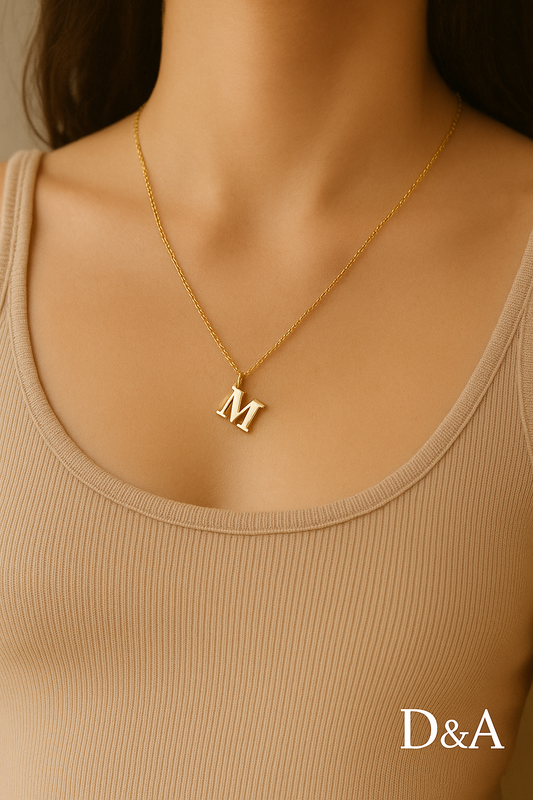 Collier M